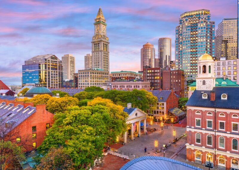 The Best Movers in Massachusetts Working with iMoving