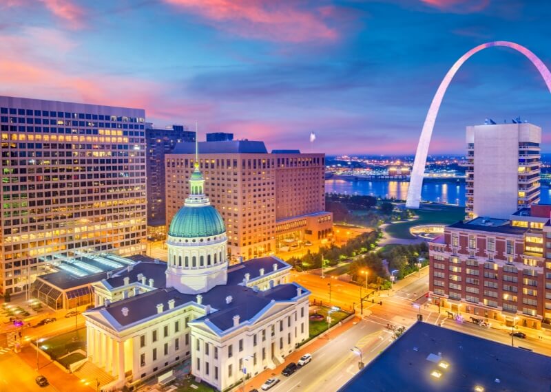 The Best Movers in stlouis Working with iMoving