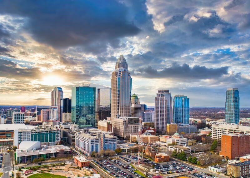 The Best Movers in charlotte Working with iMoving