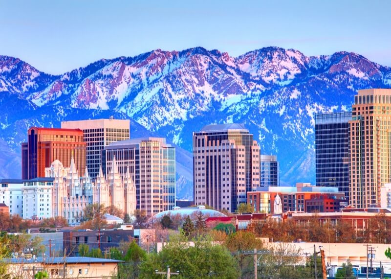 The Best Movers in Utah Working with iMoving
